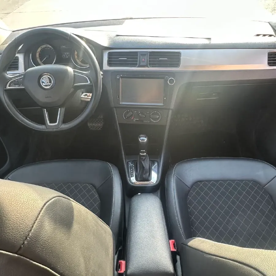 2018 Skoda Rapid Spaceback 1.6L 110HP L4 6AT,autocango,china used car exporter,china ev exporter,chinese used car exporter,chinese used ev exporter