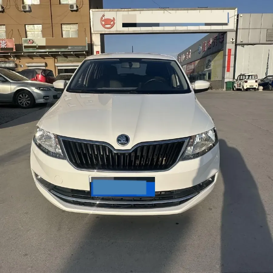 2018 Skoda Rapid Spaceback 1.6L 110HP L4 6AT,autocango,china used car exporter,china ev exporter,chinese used car exporter,chinese used ev exporter