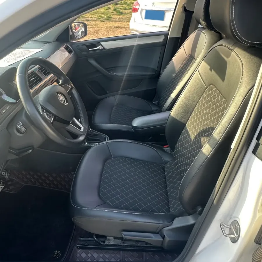 2018 Skoda Rapid Spaceback 1.6L 110HP L4 6AT,autocango,china used car exporter,china ev exporter,chinese used car exporter,chinese used ev exporter