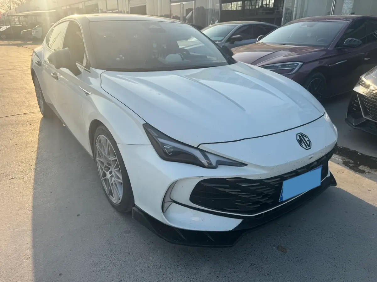 2023 MG 7 2.0T 261HP L4 9AT,autocango,china used car exporter,china ev exporter,chinese used car exporter,chinese used ev exporter
