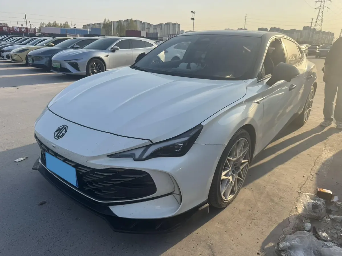 2023 MG 7 2.0T 261HP L4 9AT,autocango,china used car exporter,china ev exporter,chinese used car exporter,chinese used ev exporter