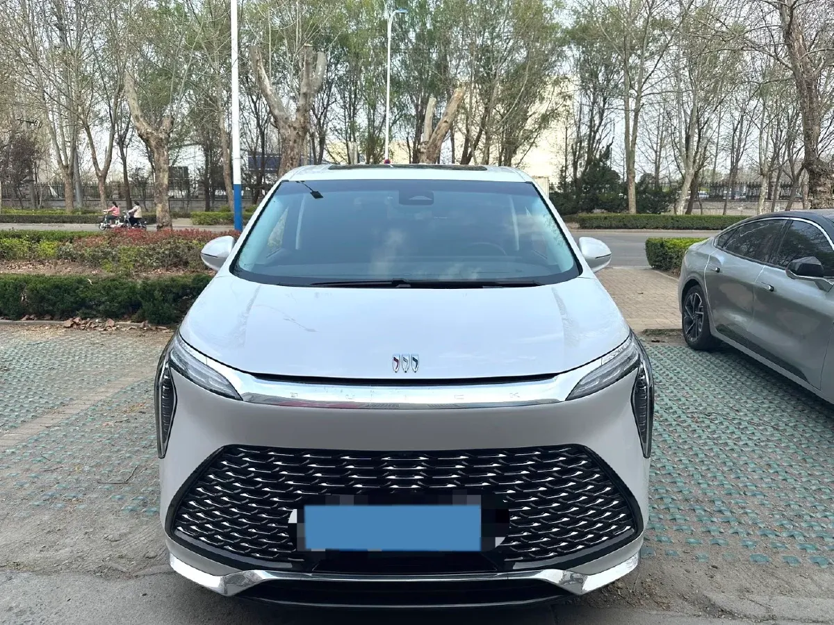 2025 Buick Century 2.0T 237HP L4 9AT,autocango,china used car exporter,china ev exporter,chinese used car exporter,chinese used ev exporter