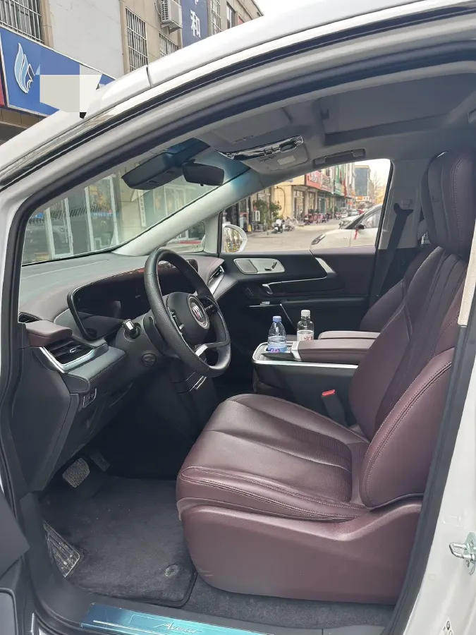 2025 Buick Century 2.0T 237HP L4 9AT,autocango,china used car exporter,china ev exporter,chinese used car exporter,chinese used ev exporter