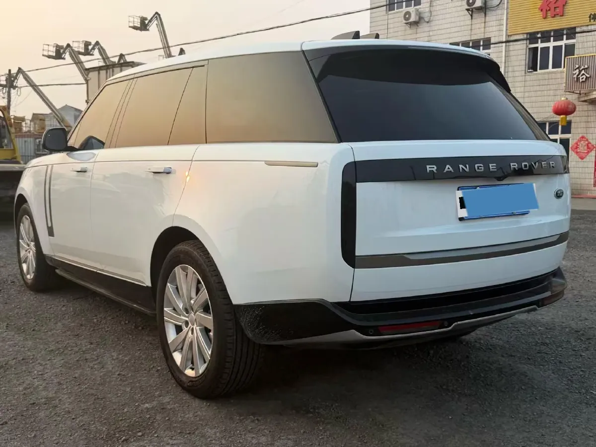 2025 Land Rover Range Rover 3.0T 400HP L6 8AT,autocango,china used car exporter,china ev exporter,chinese used car exporter,chinese used ev exporter