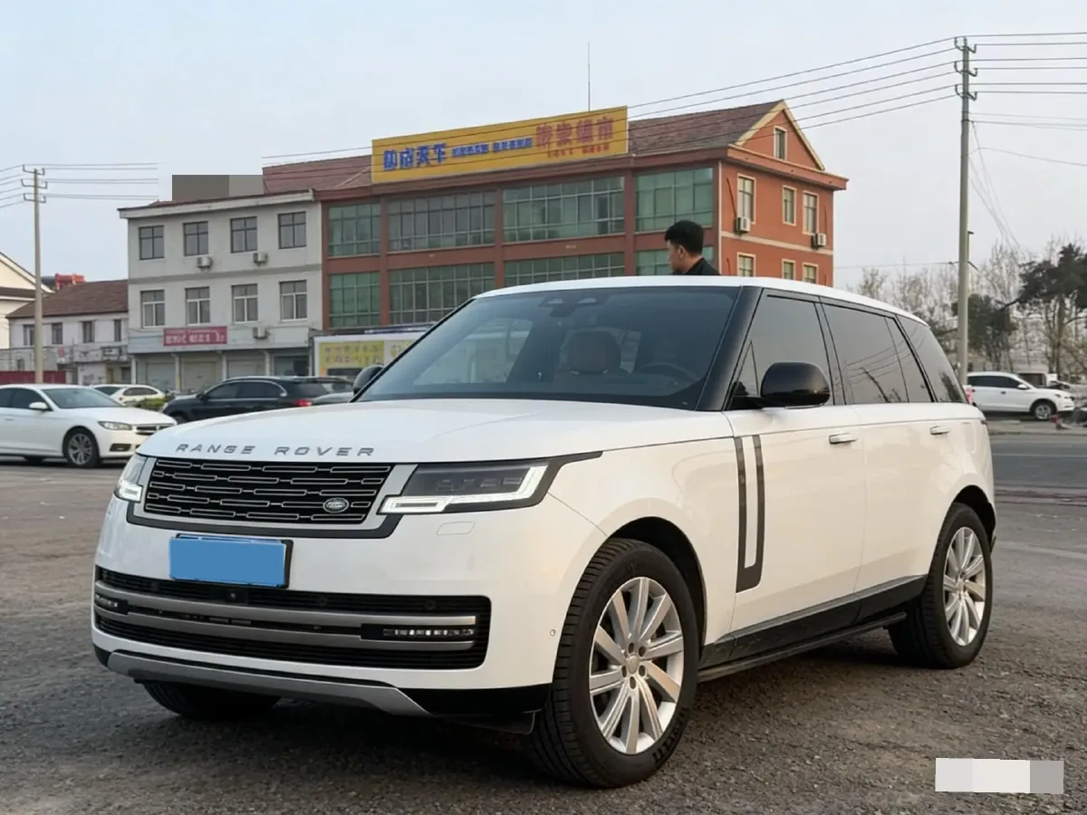 2025 Land Rover Range Rover 3.0T 400HP L6 8AT,autocango,china used car exporter,china ev exporter,chinese used car exporter,chinese used ev exporter
