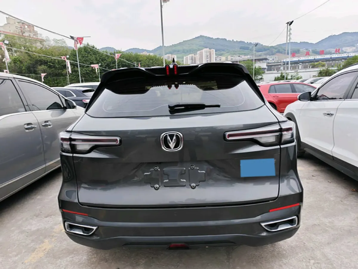 2022 ChangAn CS55 Plus 1.5T 180HP L4 7DCT,autocango,china used car exporter,china ev exporter,chinese used car exporter,chinese used ev exporter