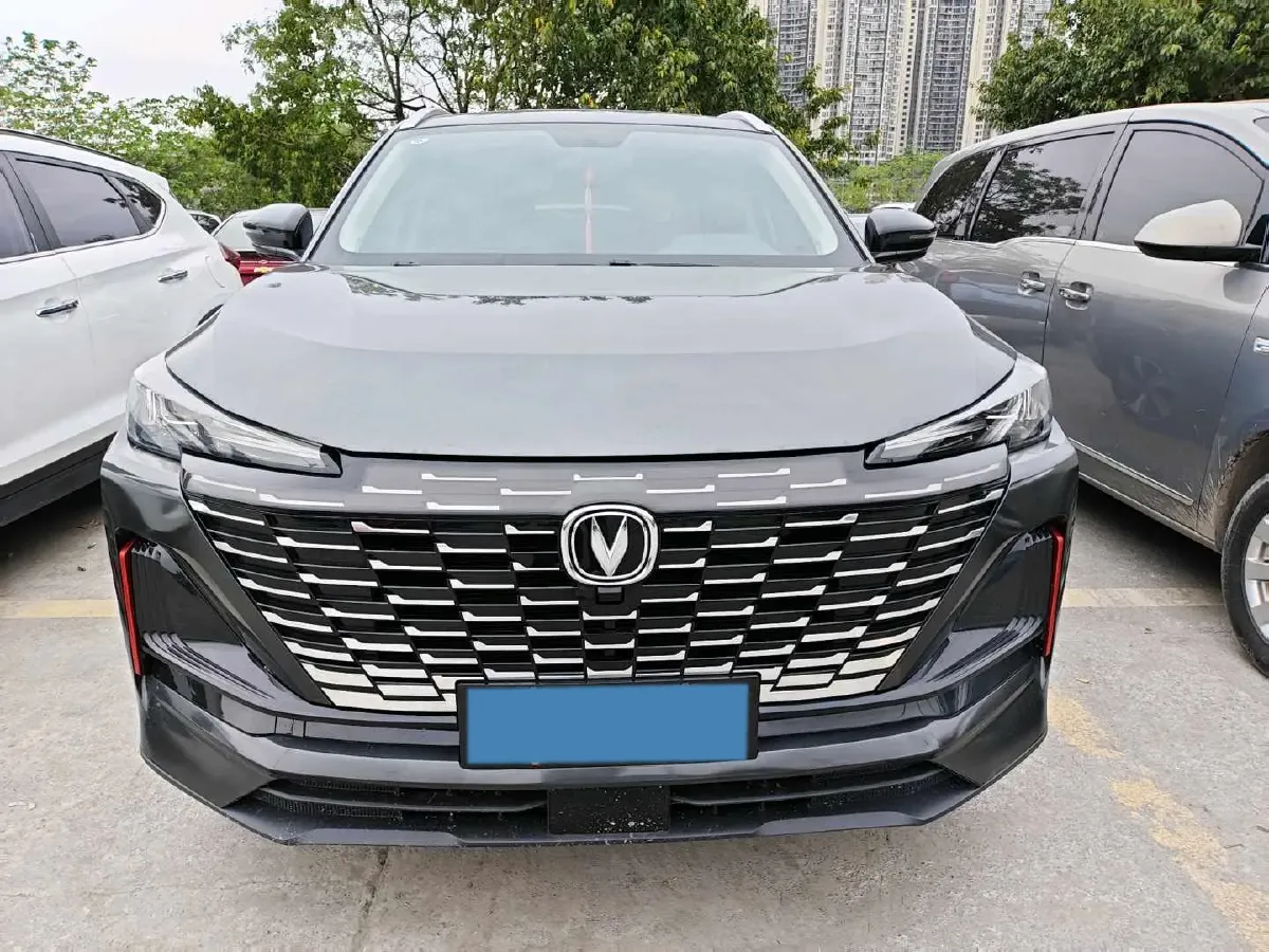 2022 ChangAn CS55 Plus 1.5T 180HP L4 7DCT,autocango,china used car exporter,china ev exporter,chinese used car exporter,chinese used ev exporter