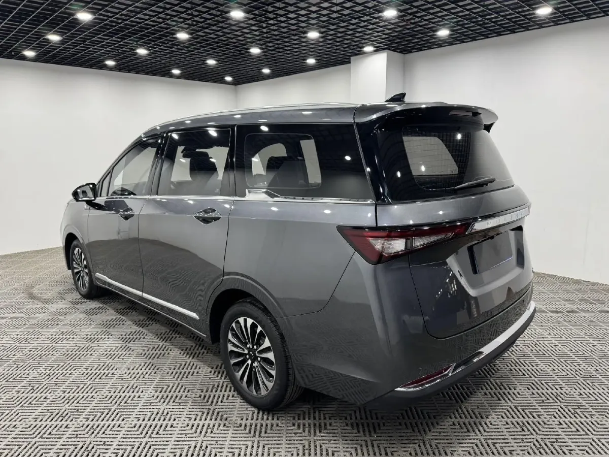 2022 Venucia T60 1.6L 126HP L4 CVT,autocango,china used car exporter,china ev exporter,chinese used car exporter,chinese used ev exporter