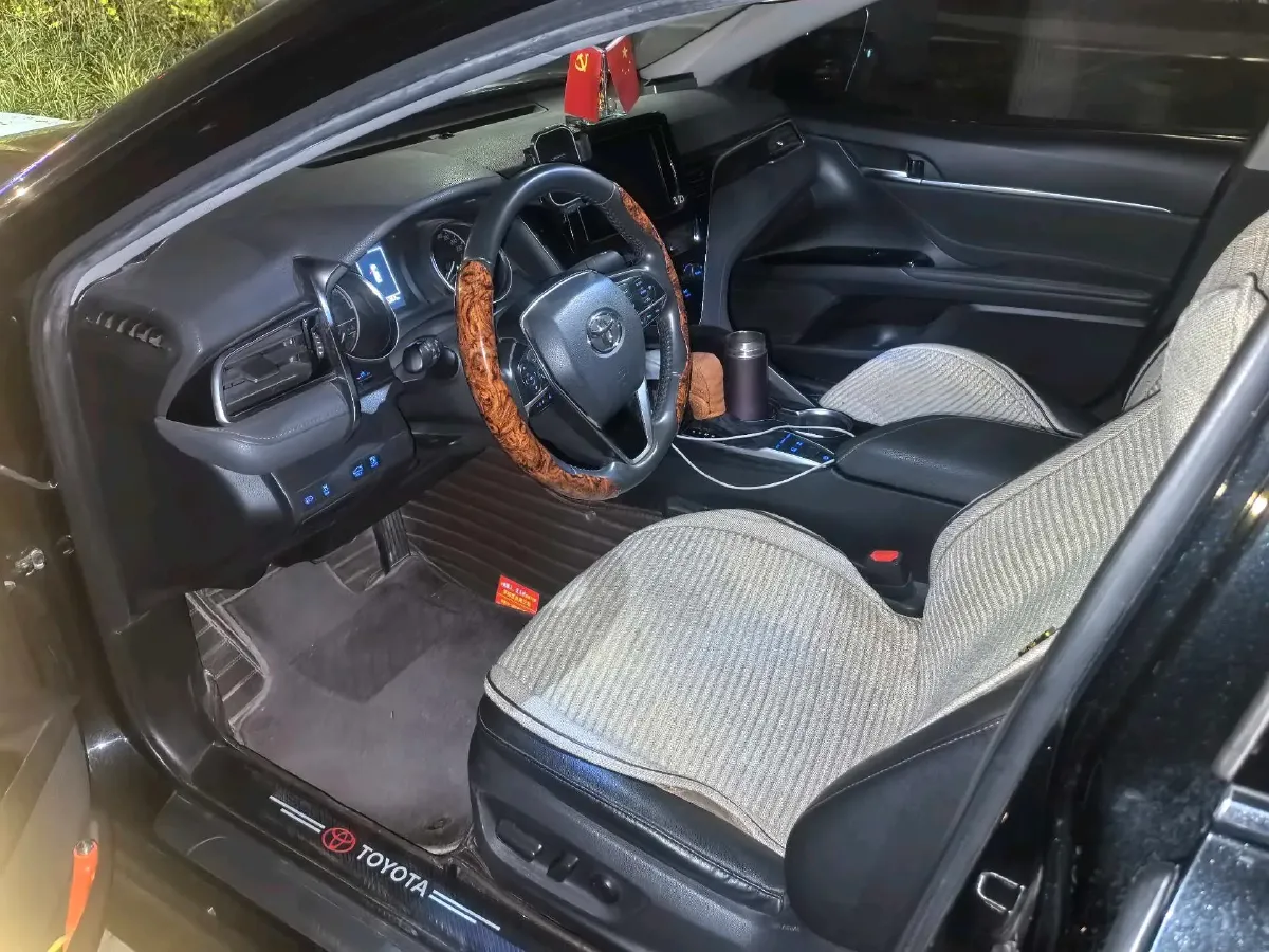 2021 Toyota Camry 2.5L 178HP L4 E-CVT Hybrid,autocango,china used car exporter,china ev exporter,chinese used car exporter,chinese used ev exporter