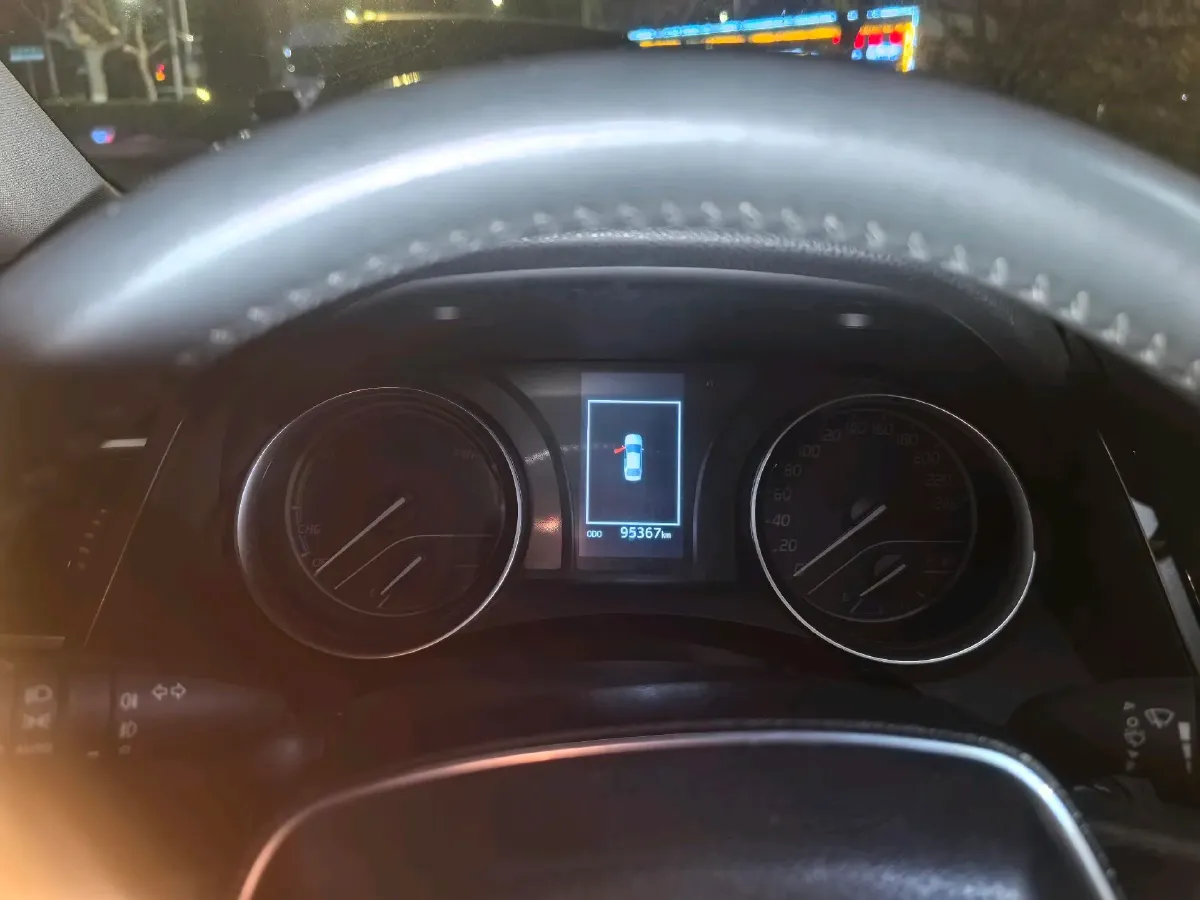 2021 Toyota Camry 2.5L 178HP L4 E-CVT Hybrid,autocango,china used car exporter,china ev exporter,chinese used car exporter,chinese used ev exporter