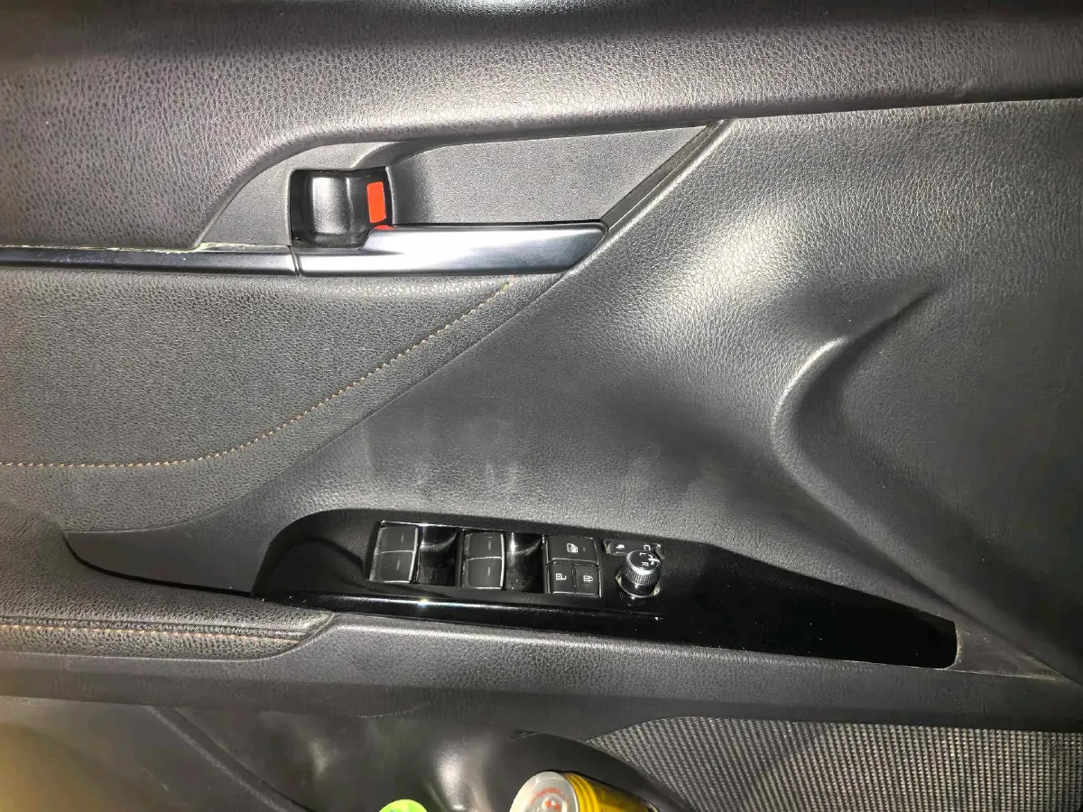 2021 Toyota Camry 2.5L 178HP L4 E-CVT Hybrid,autocango,china used car exporter,china ev exporter,chinese used car exporter,chinese used ev exporter