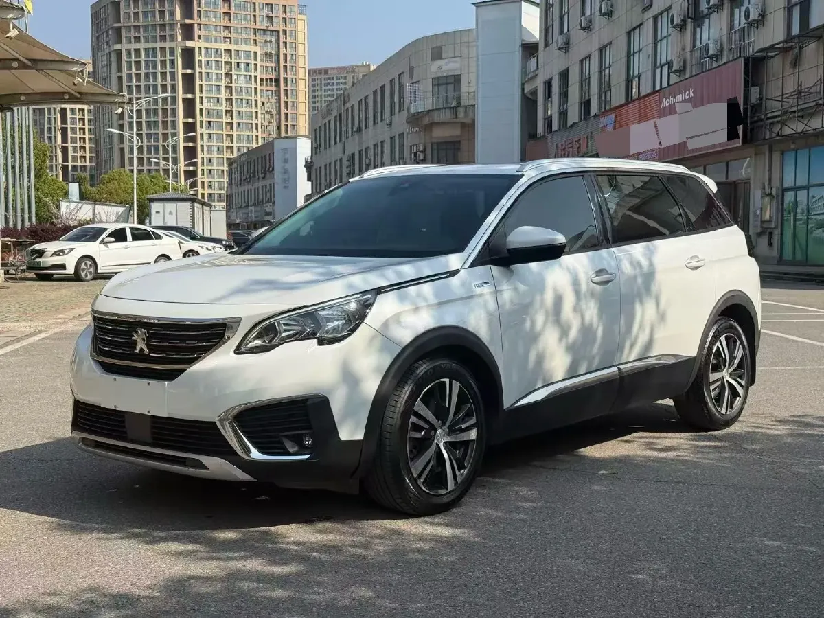2017 Peugeot 5008 1.8T 204HP L4 6AT,autocango,china used car exporter,china ev exporter,chinese used car exporter,chinese used ev exporter