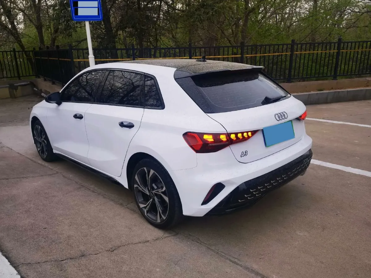 2025 Audi A3 1.5T 160HP L4 7DCT,autocango,china used car exporter,china ev exporter,chinese used car exporter,chinese used ev exporter