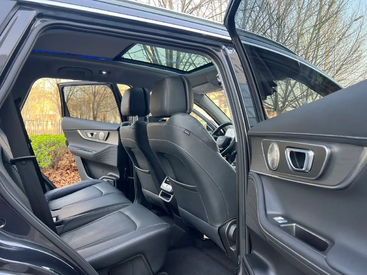 2024 Chery Tiggo8L 2.0T 254HP L4 8AT,autocango,china used car exporter,china ev exporter,chinese used car exporter,chinese used ev exporter