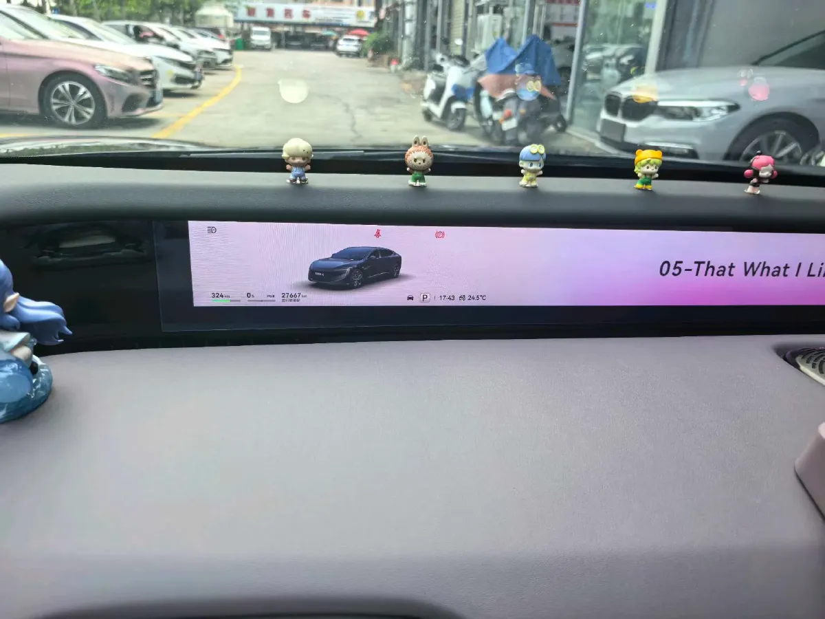 2025 Avatr 12 BEV 94.53KWH,autocango,china used car exporter,china ev exporter,chinese used car exporter,chinese used ev exporter