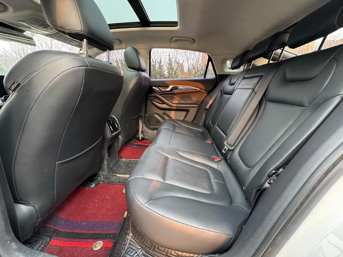 2022 DongFeng Fengon Fengon 580 1.5T 184HP L4 6AT,autocango,china used car exporter,china ev exporter,chinese used car exporter,chinese used ev exporter