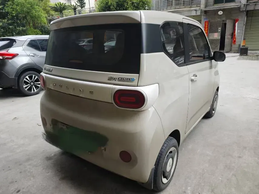 2024 WuLing HongGuang MINI EV BEV 17.3KWH,autocango,china used car exporter,china ev exporter,chinese used car exporter,chinese used ev exporter