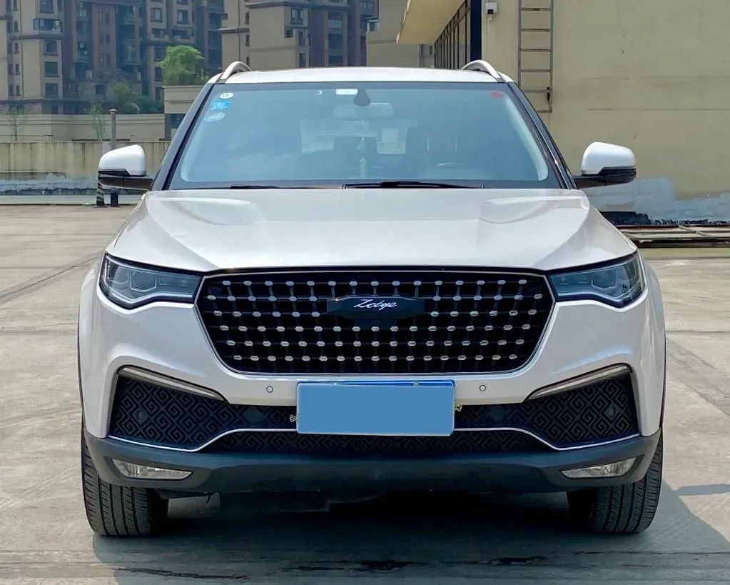 2017 Zotye T700 1.8T 177HP L4 6DCT,autocango,china used car exporter,china ev exporter,chinese used car exporter,chinese used ev exporter