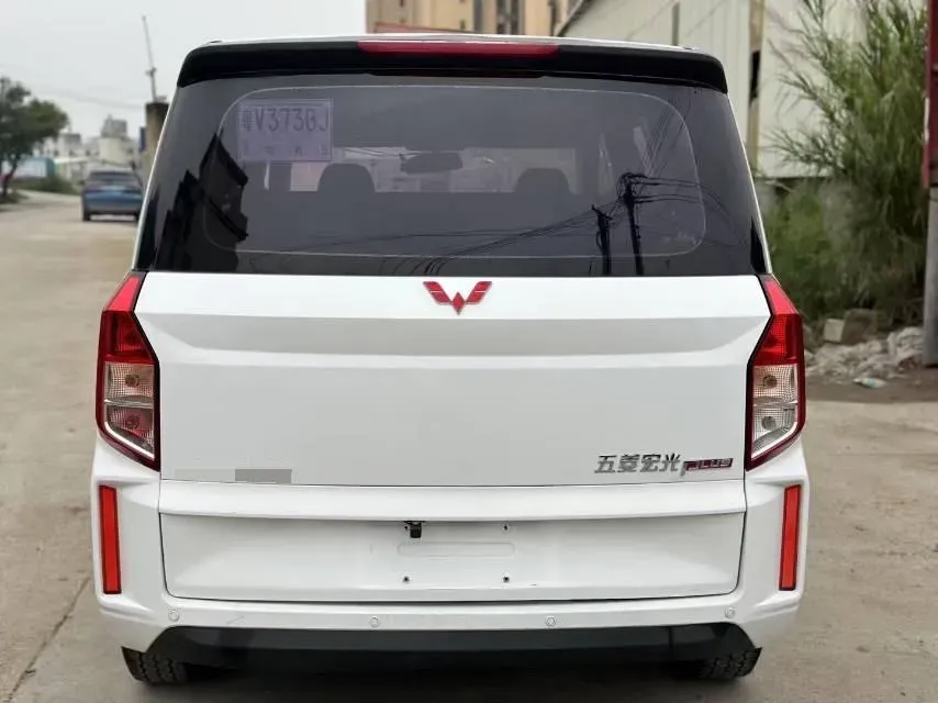 2019 Venucia M50V 1.5L 112HP L4 5MT,autocango,china used car exporter,china ev exporter,chinese used car exporter,chinese used ev exporter