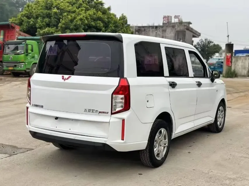 2019 Venucia M50V 1.5L 112HP L4 5MT,autocango,china used car exporter,china ev exporter,chinese used car exporter,chinese used ev exporter