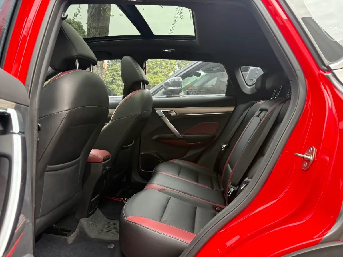 2019 Geely Coolray 1.5T 177HP L3 7DCT,autocango,china used car exporter,china ev exporter,chinese used car exporter,chinese used ev exporter