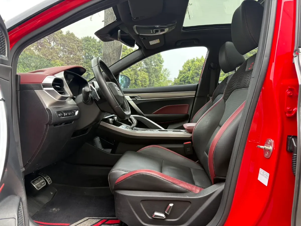 2019 Geely Coolray 1.5T 177HP L3 7DCT,autocango,china used car exporter,china ev exporter,chinese used car exporter,chinese used ev exporter