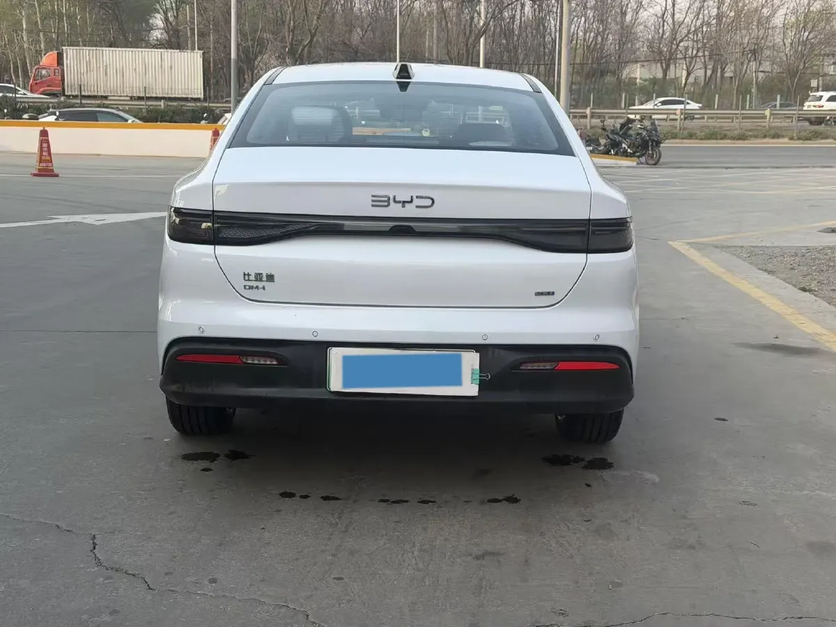 2025 BYD Seal05 DM-i 1.5L 101HP L4 E-CVT PHEV 15.87KWH,autocango,china used car exporter,china ev exporter,chinese used car exporter,chinese used ev exporter