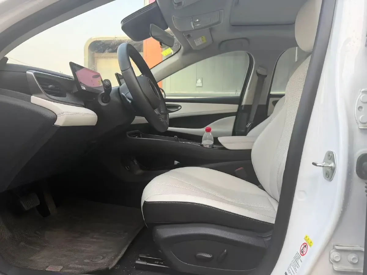 2025 BYD Seal05 DM-i 1.5L 101HP L4 E-CVT PHEV 15.87KWH,autocango,china used car exporter,china ev exporter,chinese used car exporter,chinese used ev exporter