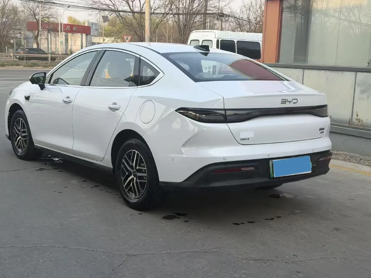 2025 BYD Seal05 DM-i 1.5L 101HP L4 E-CVT PHEV 15.87KWH,autocango,china used car exporter,china ev exporter,chinese used car exporter,chinese used ev exporter