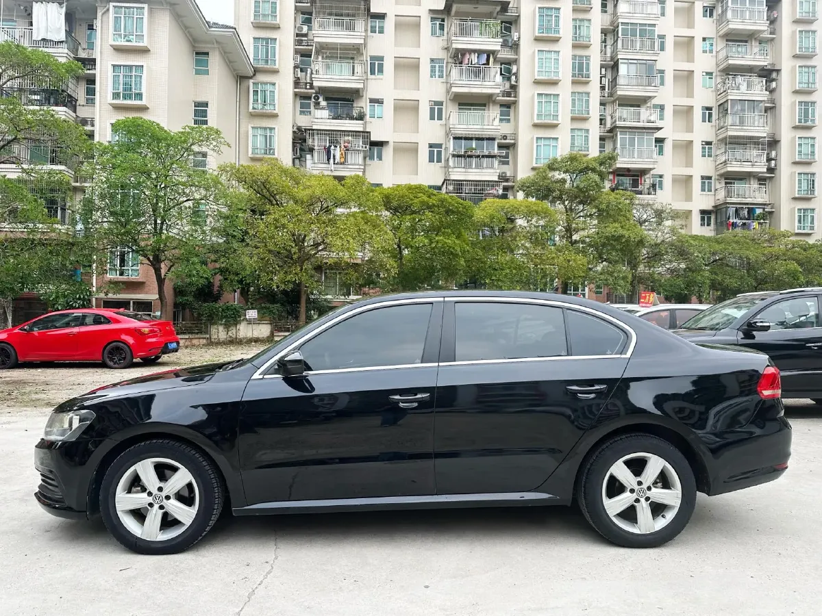 2017 Volkswagen Lavida 1.6L 110HP L4 6AT,autocango,china used car exporter,china ev exporter,chinese used car exporter,chinese used ev exporter