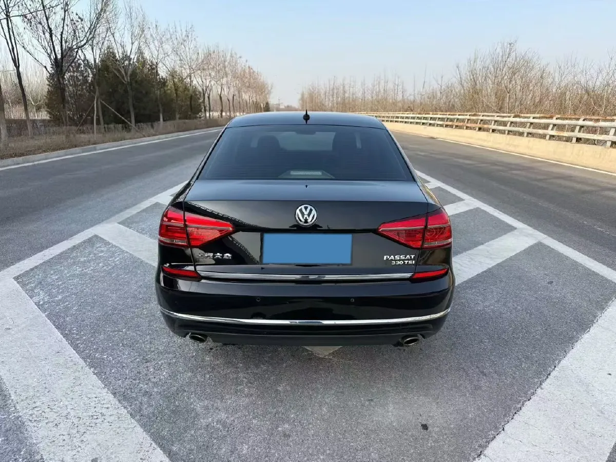 2017 Volkswagen Passat 1.8T 180HP L4 7DCT,autocango,china used car exporter,china ev exporter,chinese used car exporter,chinese used ev exporter
