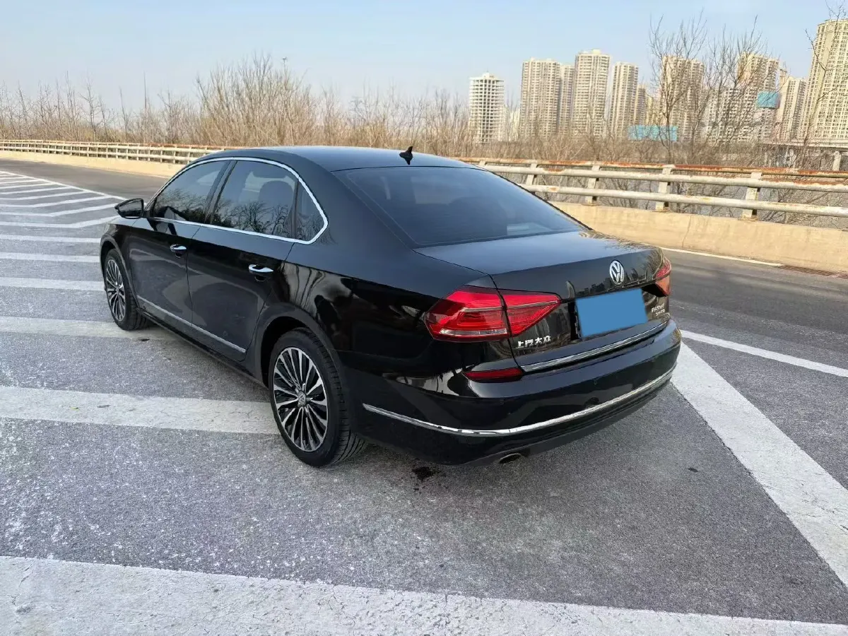 2017 Volkswagen Passat 1.8T 180HP L4 7DCT,autocango,china used car exporter,china ev exporter,chinese used car exporter,chinese used ev exporter
