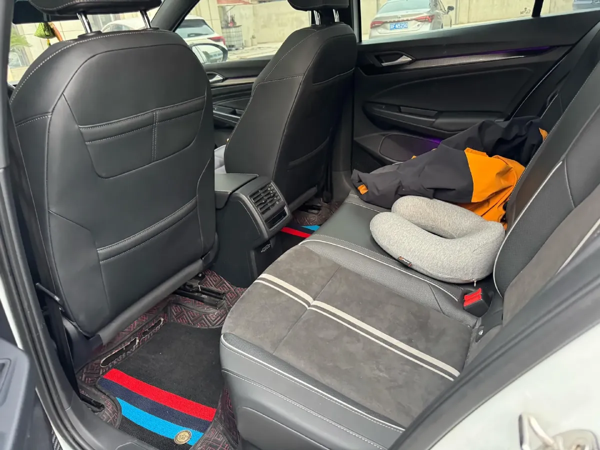 2021 Volkswagen Golf 1.4T 150HP L4 7DCT,autocango,china used car exporter,china ev exporter,chinese used car exporter,chinese used ev exporter