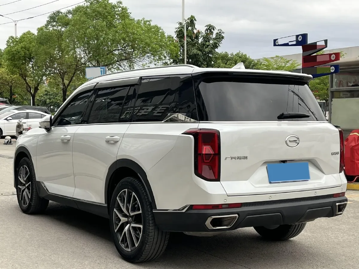 2022 GAC Trumpchi GS8 2.0T 252HP L4 8AT,autocango,china used car exporter,china ev exporter,chinese used car exporter,chinese used ev exporter