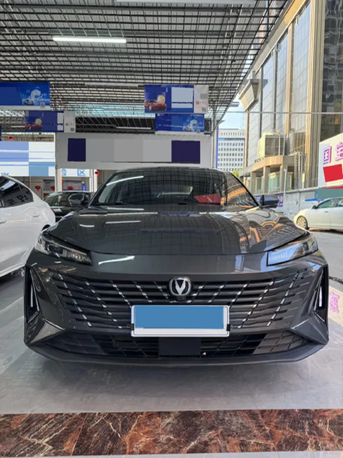 2024 ChangAn Eado 1.5T 170HP L4 7DCT,autocango,china used car exporter,china ev exporter,chinese used car exporter,chinese used ev exporter