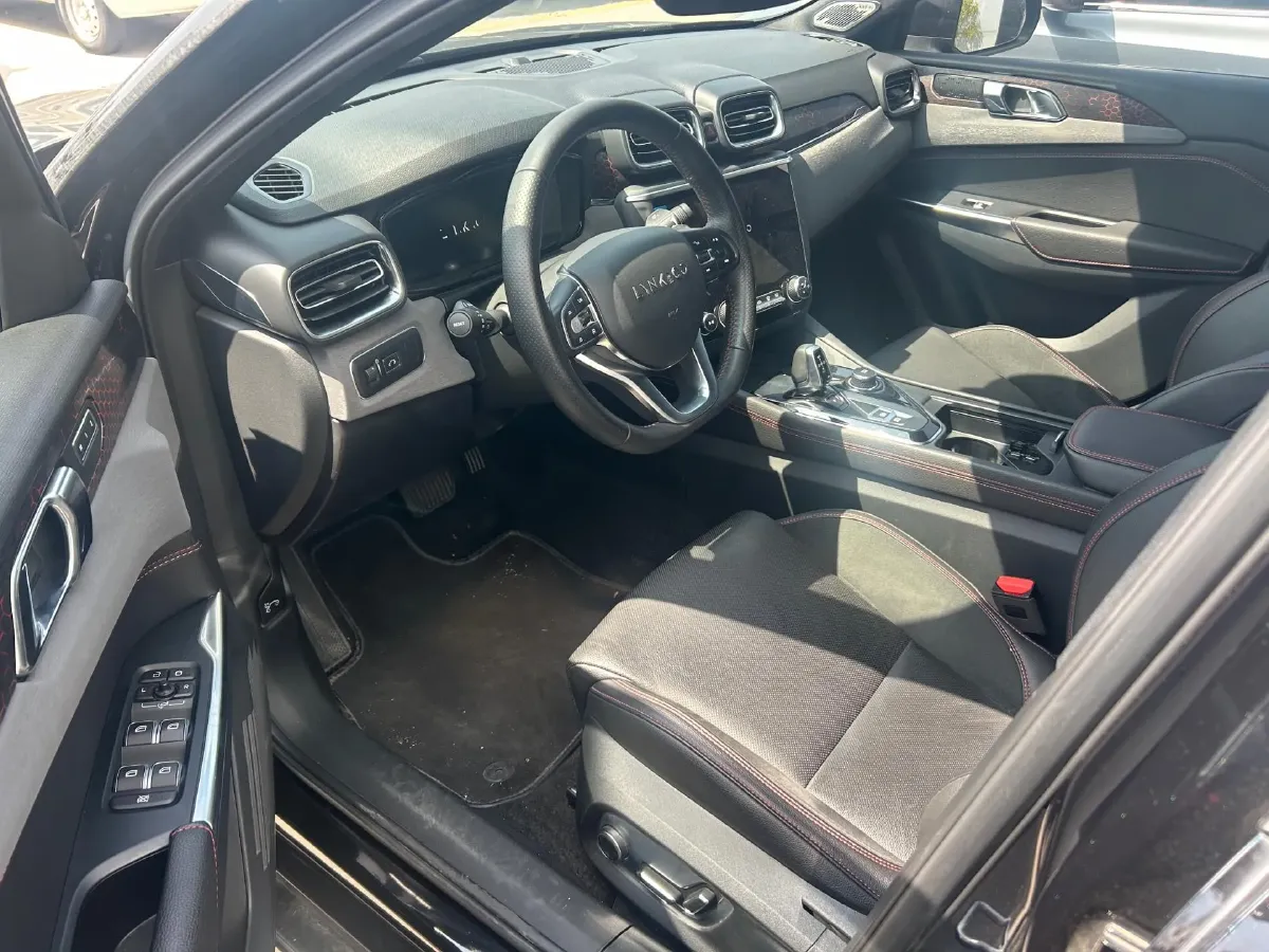 2019 LYNK&CO 03 2.0T 190HP L4 6AT,autocango,china used car exporter,china ev exporter,chinese used car exporter,chinese used ev exporter