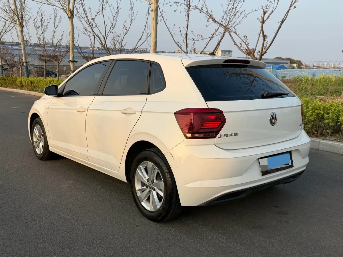2019 Volkswagen Polo 1.5L 113HP L4 6AT,autocango,china used car exporter,china ev exporter,chinese used car exporter,chinese used ev exporter