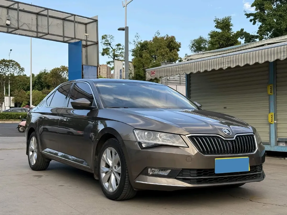 2018 Nissan Terra 2.5L 184HP L4 7AT,autocango,china used car exporter,china ev exporter,chinese used car exporter,chinese used ev exporter