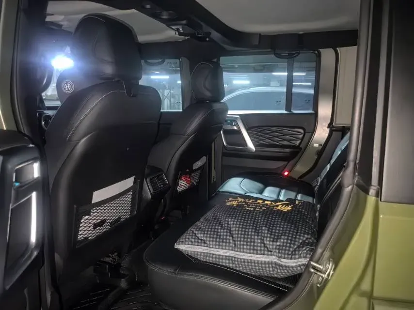 2021 Beijing BJ40 2.0T 163HP L4 8AT,autocango,china used car exporter,china ev exporter,chinese used car exporter,chinese used ev exporter