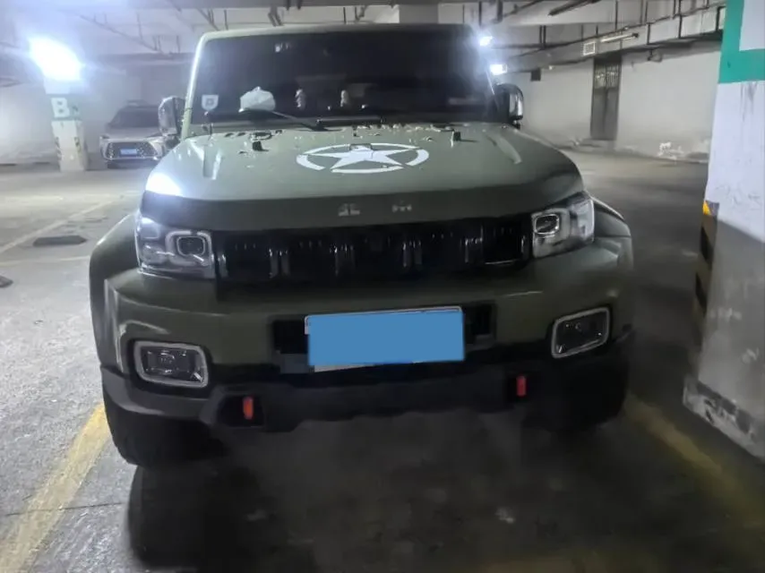 2021 Beijing BJ40 2.0T 163HP L4 8AT,autocango,china used car exporter,china ev exporter,chinese used car exporter,chinese used ev exporter