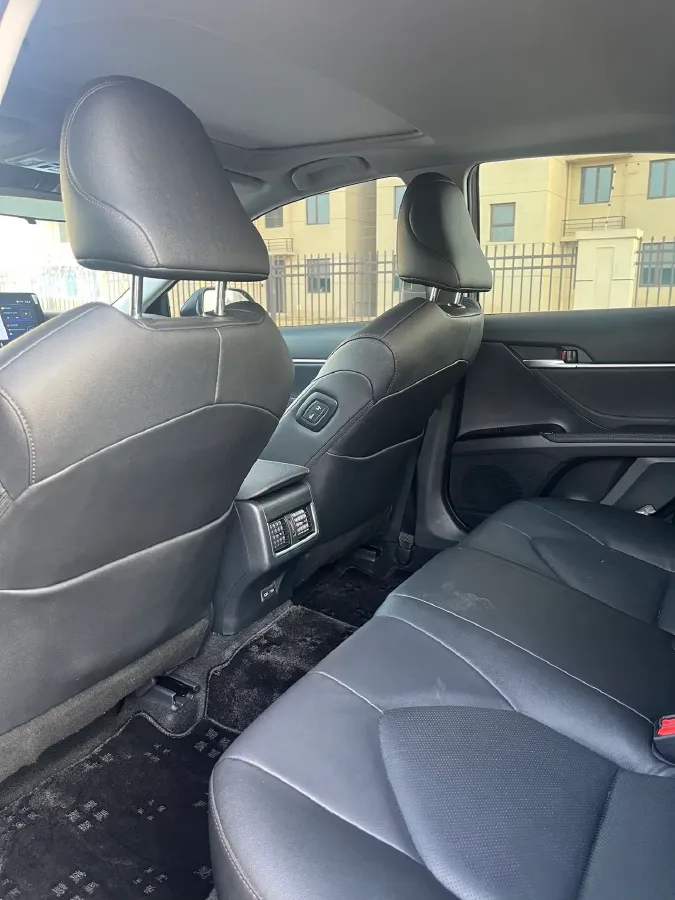 2023 Toyota Camry 2.0L 177HP L4 CVT,autocango,china used car exporter,china ev exporter,chinese used car exporter,chinese used ev exporter