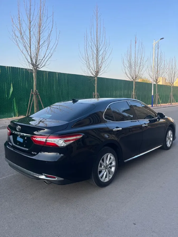 2023 Toyota Camry 2.0L 177HP L4 CVT,autocango,china used car exporter,china ev exporter,chinese used car exporter,chinese used ev exporter