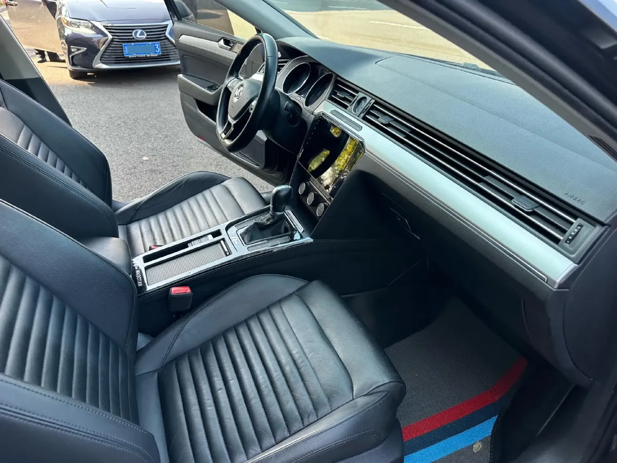 2019 Citroen C6 1.6T 170HP L4 6AT,autocango,china used car exporter,china ev exporter,chinese used car exporter,chinese used ev exporter