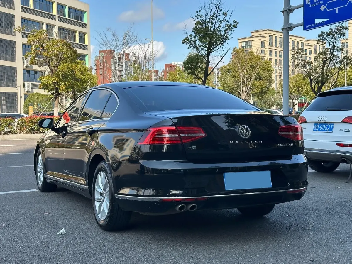 2019 Citroen C6 1.6T 170HP L4 6AT,autocango,china used car exporter,china ev exporter,chinese used car exporter,chinese used ev exporter