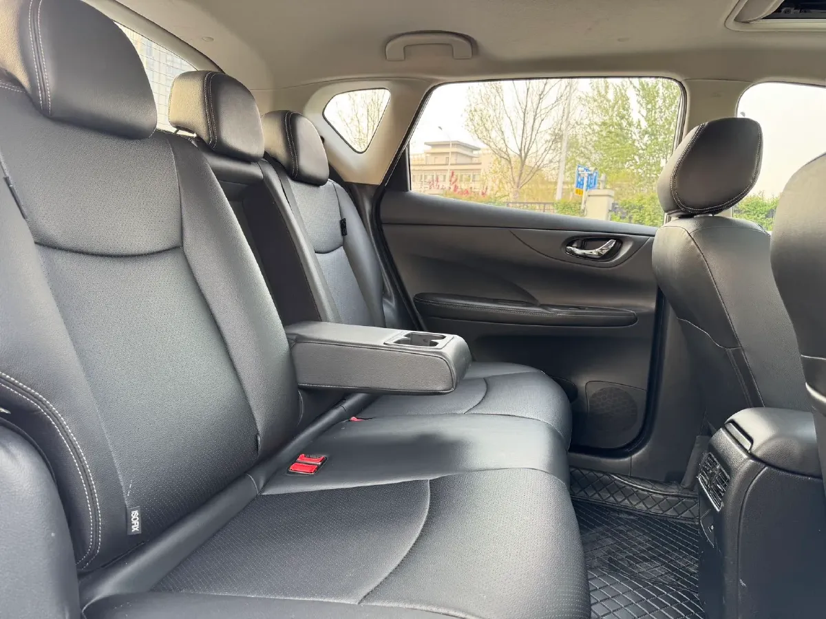 2021 Nissan Tiida 1.6L 122HP L4 CVT,autocango,china used car exporter,china ev exporter,chinese used car exporter,chinese used ev exporter