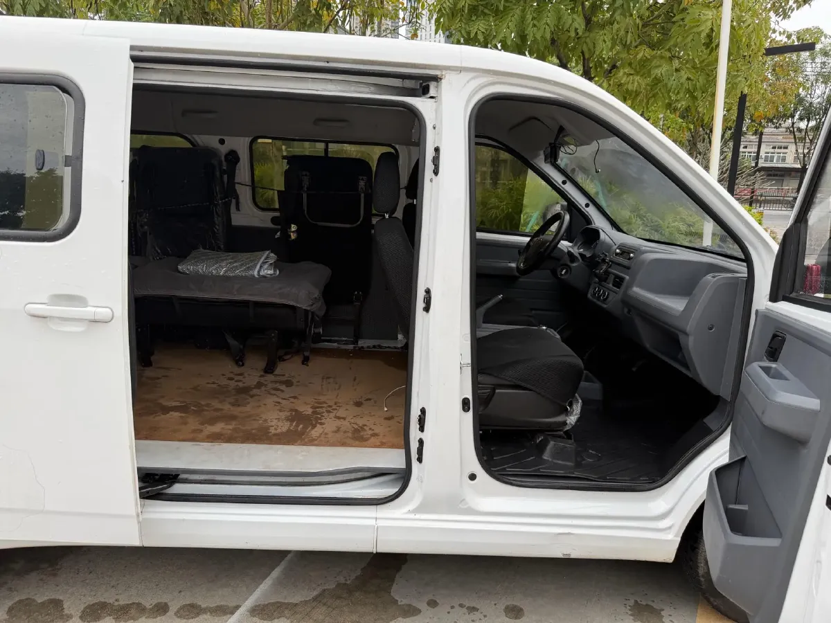 2024 WuLing YangGuang BEV 41.9KWH,autocango,china used car exporter,china ev exporter,chinese used car exporter,chinese used ev exporter