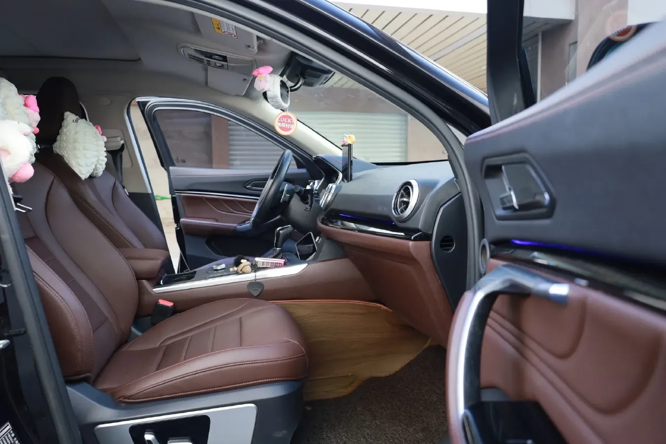 2017 WEY VV5 2.0T 197HP L4 7DCT,autocango,china used car exporter,china ev exporter,chinese used car exporter,chinese used ev exporter