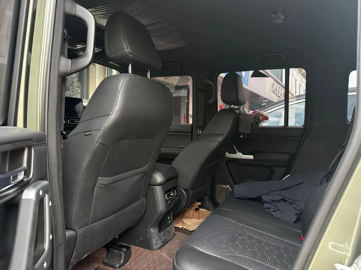 2024 212 212 T01 2.0T 252HP L4 8AT,autocango,china used car exporter,china ev exporter,chinese used car exporter,chinese used ev exporter