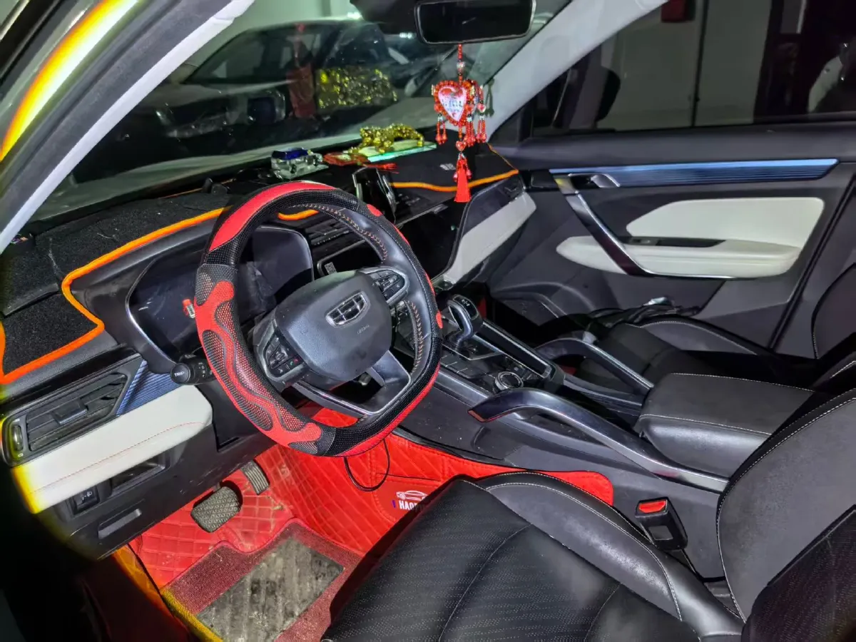 2022 Geely Azkarra 1.8T 184HP L4 7DCT,autocango,china used car exporter,china ev exporter,chinese used car exporter,chinese used ev exporter