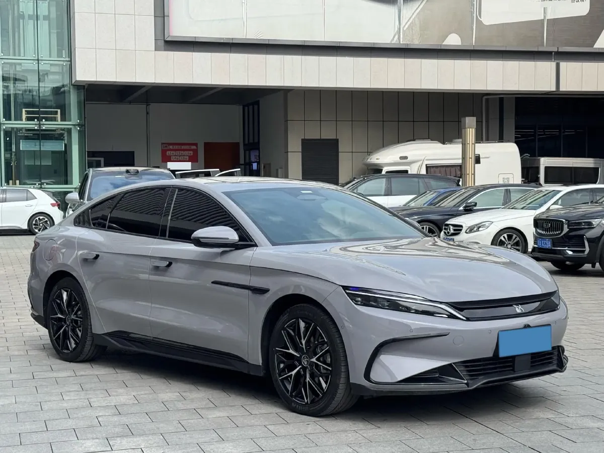2025 BYD Han BEV 60.48KWH,autocango,china used car exporter,china ev exporter,chinese used car exporter,chinese used ev exporter